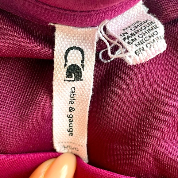 Unique Pink MIDI Dress With Side Tie Knot Short Sleeves - Picture 7 of 11